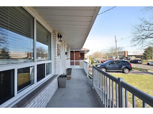 156 Rainbow Drive, Hamilton, ON - Outdoor With Exterior