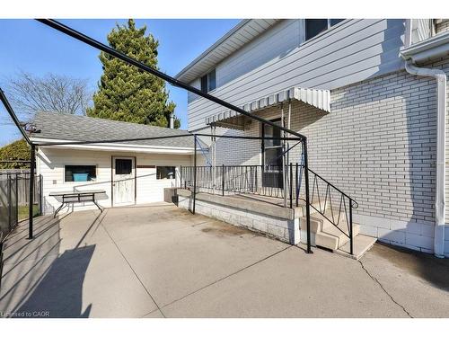 156 Rainbow Drive, Hamilton, ON - Outdoor With Deck Patio Veranda With Exterior