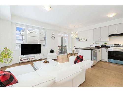 60 Granville Crescent, Haldimand, ON - Indoor