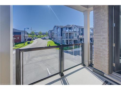 116-10 Birmingham Drive, Cambridge, ON - Outdoor With Balcony With Exterior