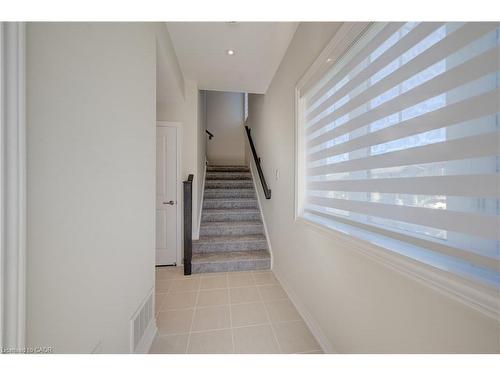 116-10 Birmingham Drive, Cambridge, ON - Indoor Photo Showing Other Room