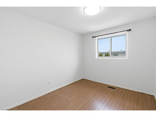 619 Southridge Drive, Hamilton, ON - Indoor Photo Showing Other Room