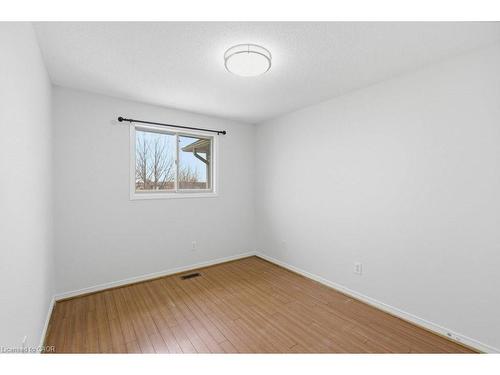 619 Southridge Drive, Hamilton, ON - Indoor Photo Showing Other Room