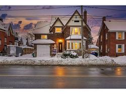 218 Weber Street E Kitchener, ON N2H 1E8