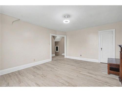 218 Weber Street E, Kitchener, ON - Indoor Photo Showing Living Room With Fireplace