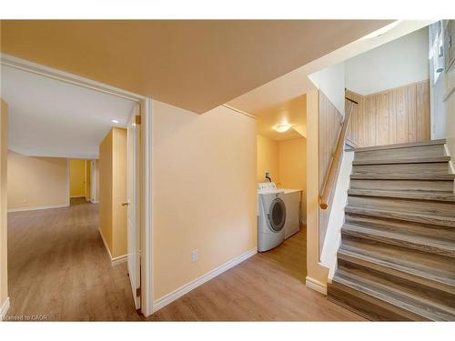 167 Miles Road, Hamilton, ON - Indoor Photo Showing Other Room