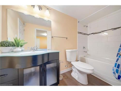 167 Miles Road, Hamilton, ON - Indoor Photo Showing Bathroom