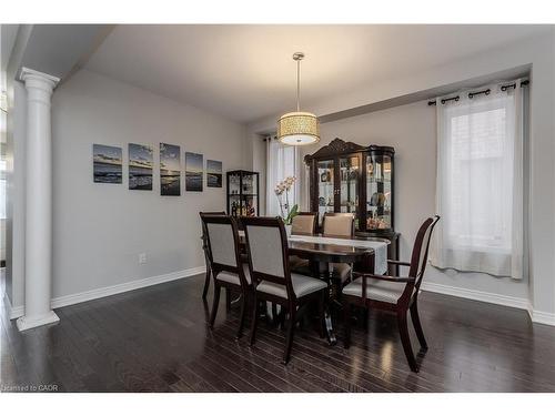 3322 Stoneware Road, Burlington, ON - Indoor Photo Showing Dining Room