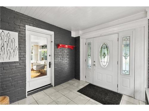 99 Burris Street, Hamilton, ON - Indoor Photo Showing Other Room