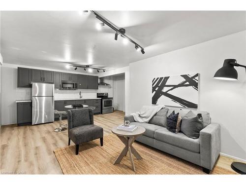 99 Burris Street, Hamilton, ON - Indoor