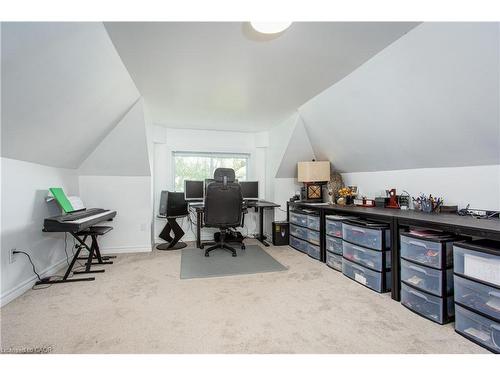 826 Beach Boulevard, Hamilton, ON - Indoor Photo Showing Other Room