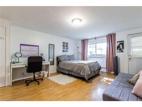 133 Albert Street, Waterloo, ON 