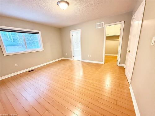 243 Riel Drive, Mississauga, ON - Indoor Photo Showing Other Room