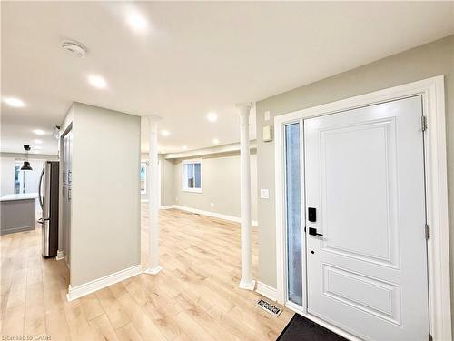 243 Riel Drive, Mississauga, ON - Indoor Photo Showing Other Room