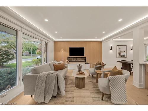 257 Strathcona Drive, Burlington, ON - Indoor