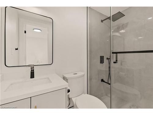 257 Strathcona Drive, Burlington, ON - Indoor Photo Showing Bathroom