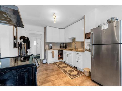 35 Bayfield Avenue, Hamilton, ON - Indoor Photo Showing Kitchen With Stainless Steel Kitchen