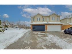 40 Red Clover Crescent  Kitchener, ON N2E 4G8