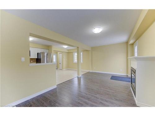 40 Red Clover Crescent, Kitchener, ON - Indoor Photo Showing Other Room