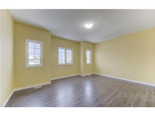 40 Red Clover Crescent, Kitchener, ON - Indoor Photo Showing Other Room