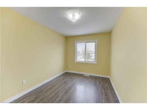 40 Red Clover Crescent, Kitchener, ON - Indoor Photo Showing Other Room