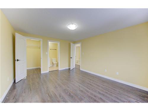 40 Red Clover Crescent, Kitchener, ON - Indoor Photo Showing Other Room