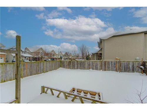 40 Red Clover Crescent, Kitchener, ON - Outdoor
