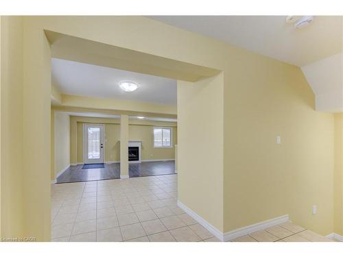 40 Red Clover Crescent, Kitchener, ON - Indoor Photo Showing Other Room