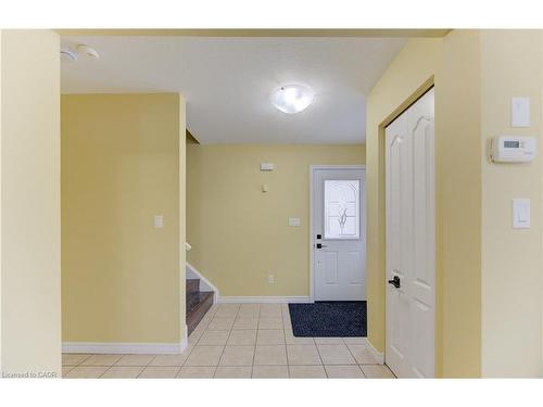 40 Red Clover Crescent, Kitchener, ON - Indoor Photo Showing Other Room