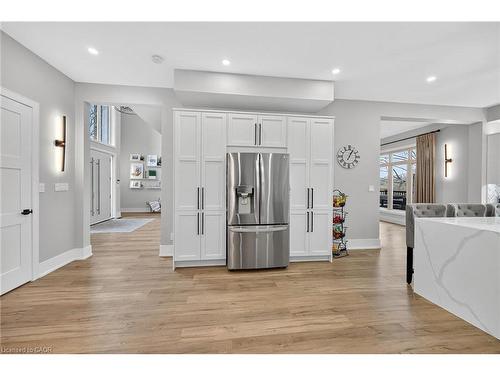397 Caithness Street E, Caledonia, ON - Indoor Photo Showing Laundry Room
