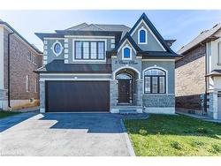 8 Cesar Place  Ancaster, ON L9G 0G3