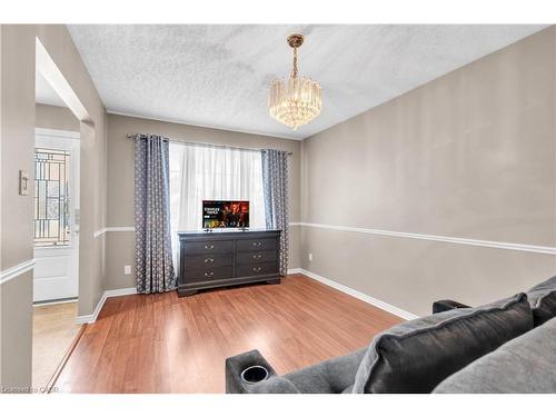 28 Ridgeway Crescent, Kitchener, ON - Indoor