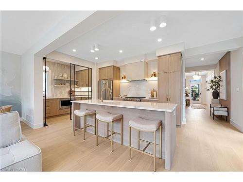 452 Westhaven Street, Waterloo, ON - Indoor Photo Showing Kitchen With Upgraded Kitchen