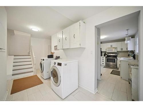 171 Paling Avenue, Hamilton, ON - Indoor Photo Showing Laundry Room