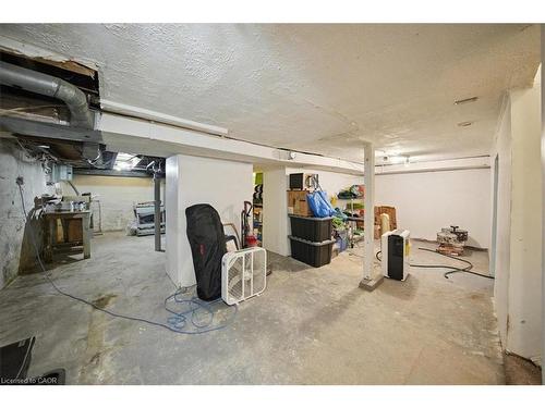 171 Paling Avenue, Hamilton, ON - Indoor