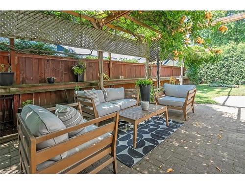 564 Maplehill Drive, Burlington, ON - Outdoor With Deck Patio Veranda