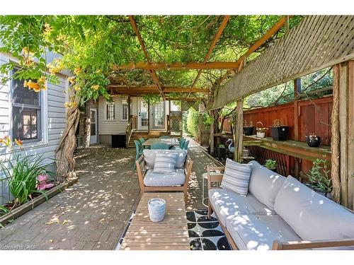 564 Maplehill Drive, Burlington, ON - Outdoor With Exterior