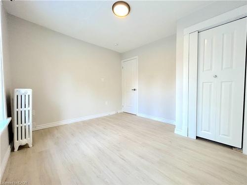 2-24 Burris Street, Hamilton, ON - Indoor Photo Showing Other Room