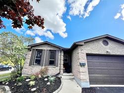 1-336 Rolling Meadows Drive  Kitchener, ON N2N 2V5