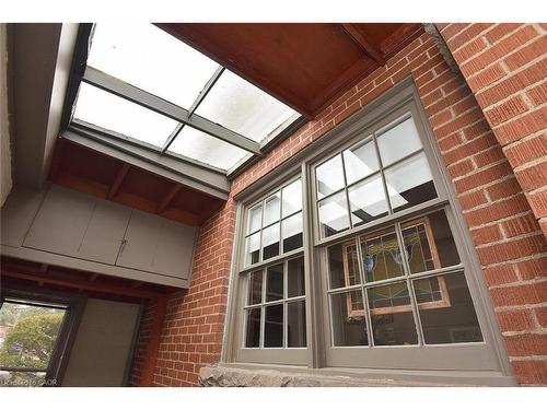 959 Easterbrook Avenue, Burlington, ON - Indoor Photo Showing Other Room