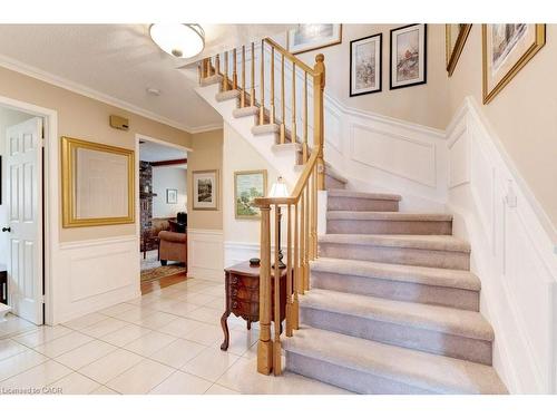 2251 Mansfield Drive, Burlington, ON - Indoor Photo Showing Other Room