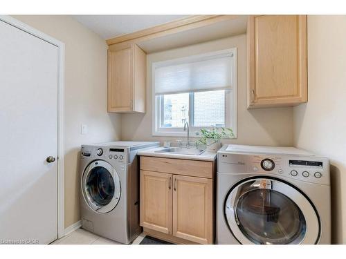 2251 Mansfield Drive, Burlington, ON - Indoor Photo Showing Laundry Room