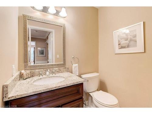 2251 Mansfield Drive, Burlington, ON - Indoor Photo Showing Bathroom