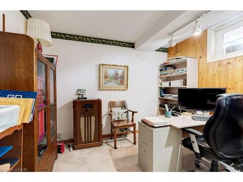 2251 Mansfield Drive, Burlington, ON - Indoor Photo Showing Office