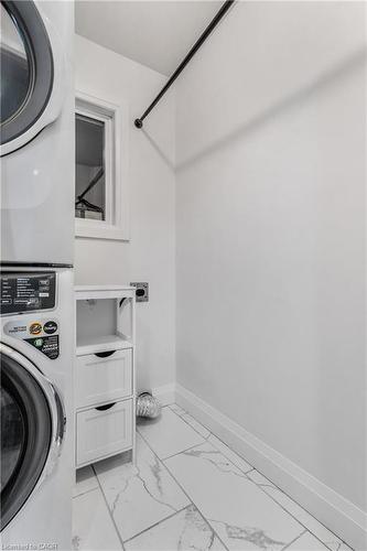 382 Pastern Trail, Waterloo, ON - Indoor Photo Showing Laundry Room