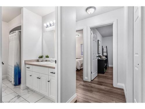 382 Pastern Trail, Waterloo, ON - Indoor