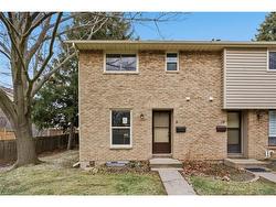 9-75 Ventura Drive  St. Catharines, ON L2R 7J7