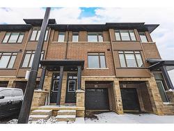 8-120 Court Drive  Paris, ON N3L 0N2