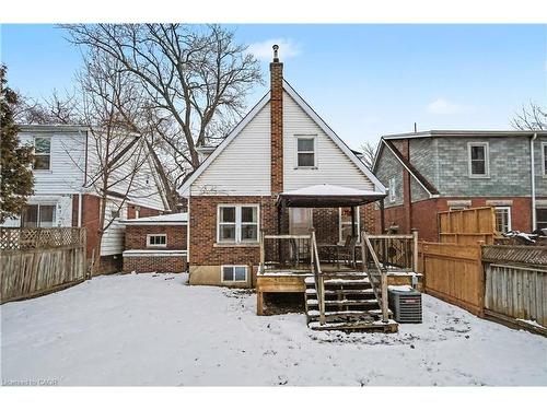 39 Haddon Avenue N, Hamilton, ON - Outdoor