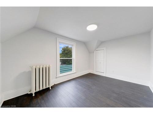 115 West Main Street, Welland, ON - Indoor Photo Showing Other Room